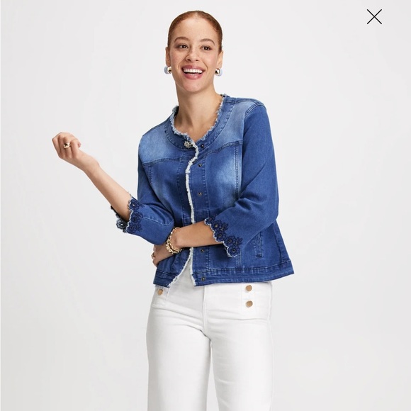 Frayed edge denim jacket with jewel detail - Laura - size 14 - Picture 4 of 13